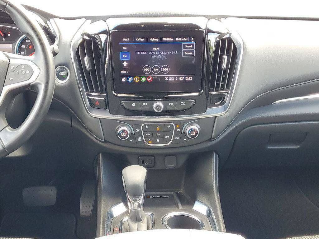 Used 2023 Chevrolet Traverse LT w/ Midnight/Sport Edition AWD/4WD image 25