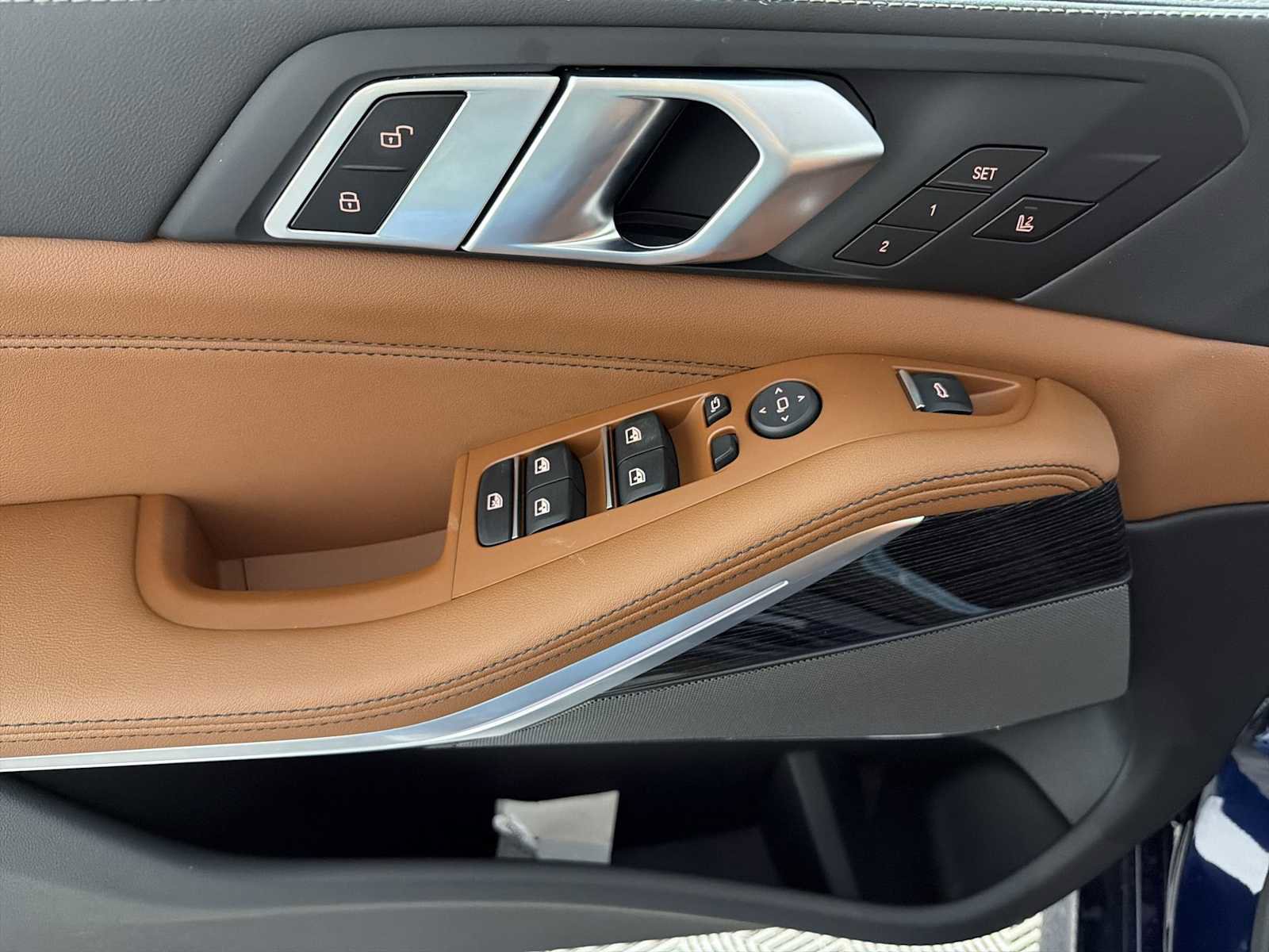 New 2026 BMW X5 xDrive40i w/ Executive Package image 13