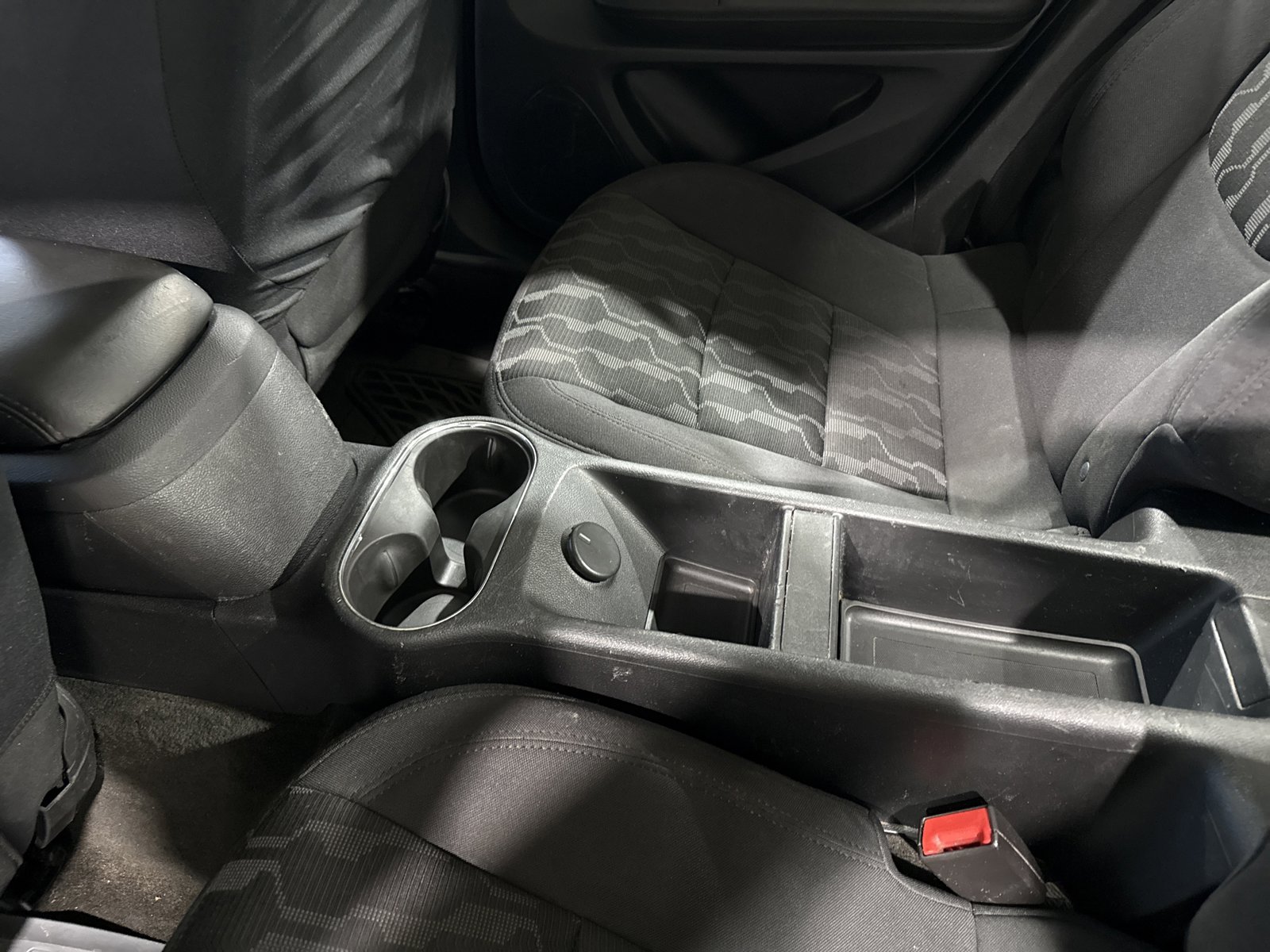 Used 2014 Chevrolet Volt FWD image 12