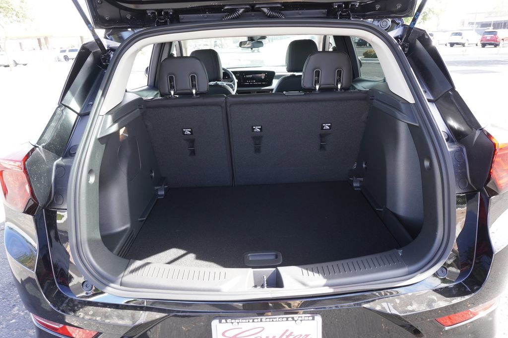 New 2026 Buick Encore GX Sport Touring image 8