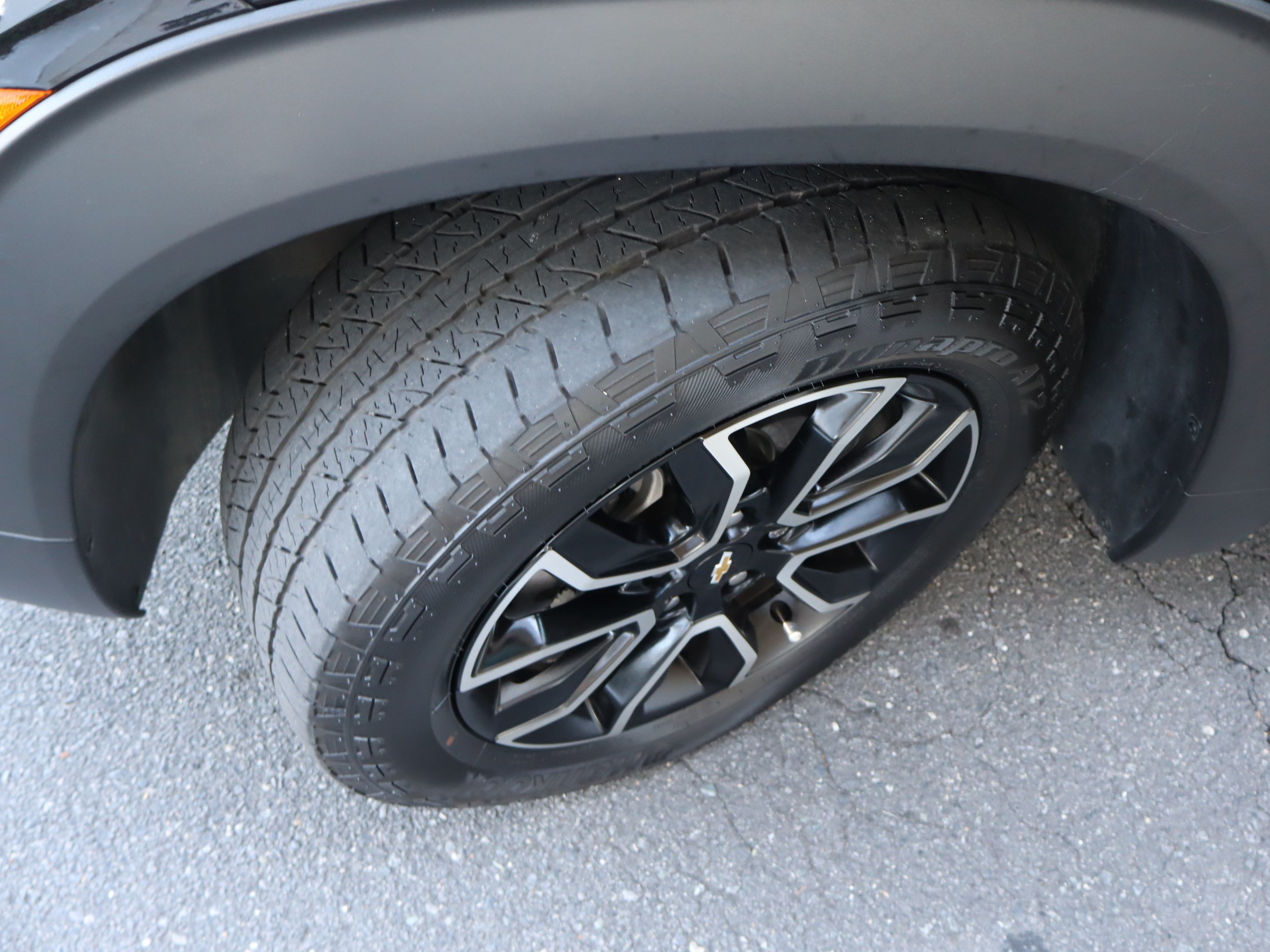 Used 2023 Chevrolet TrailBlazer ACTIV w/ Sun and Liftgate Package AWD/4WD image 42