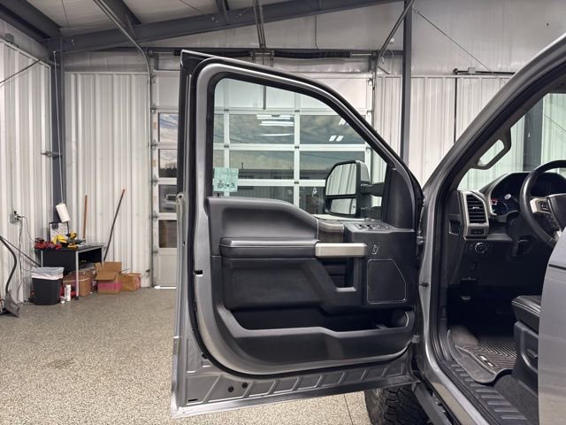 Used 2020 Ford F250 Lariat AWD/4WD image 9