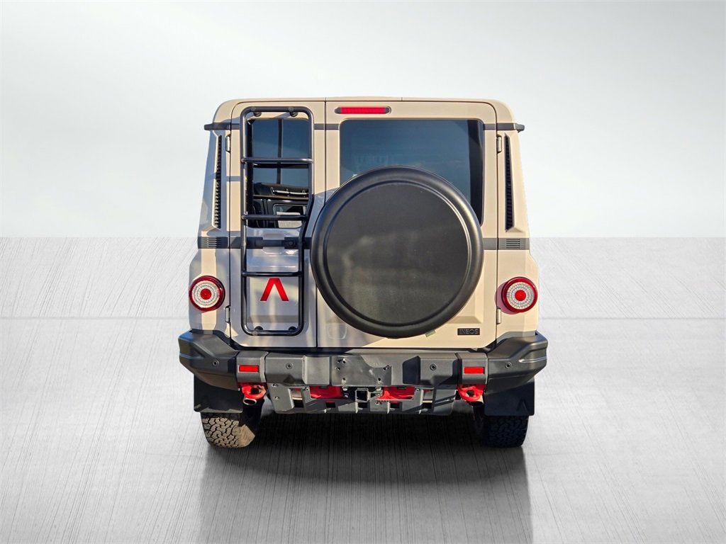 Used 2024 INEOS Grenadier Fieldmaster Edition image 5