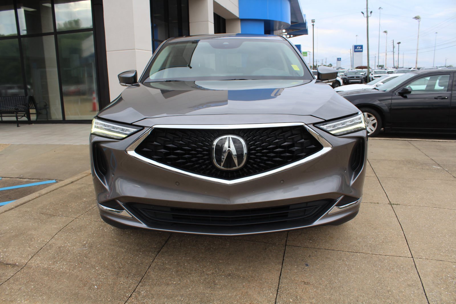 Certified 2024 Acura MDX w/ Technology Package AWD/4WD image 2