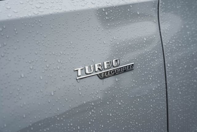 New 2026 Mercedes-Benz C 43 AMG 4MATIC Sedan image 16