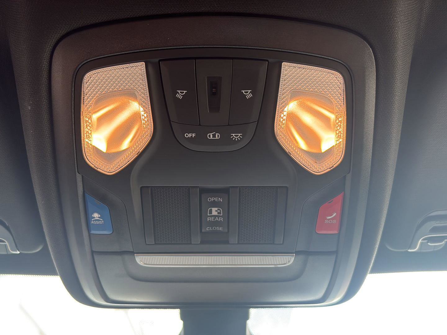Used 2023 RAM 1500 Big Horn AWD/4WD image 17