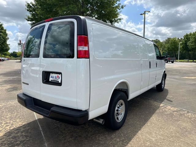 New 2026 Chevrolet Express 2500 Extended w/ Driver Convenience Package RWD image 8