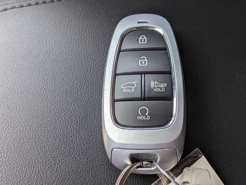 Used 2024 Hyundai Palisade SEL FWD image 28