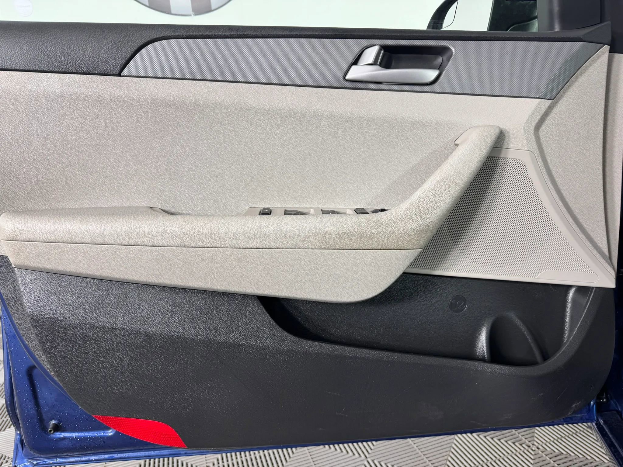 Used 2017 Hyundai Sonata SE FWD image 34