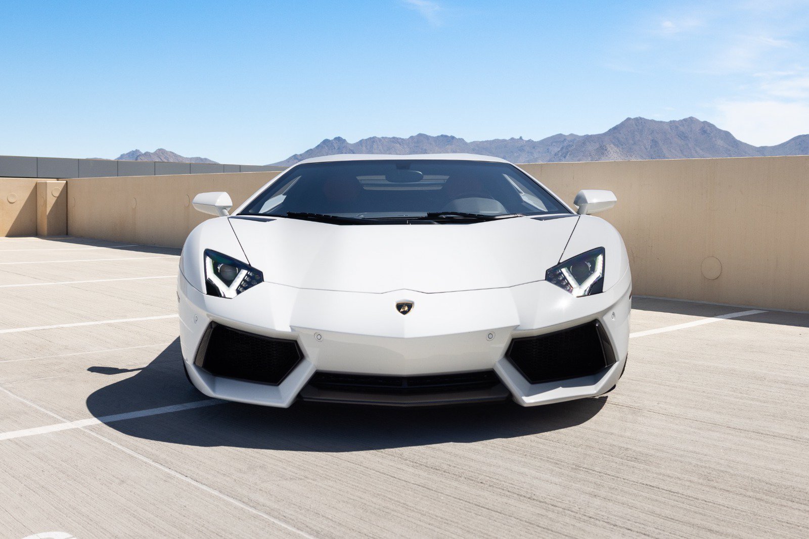 Used 2015 Lamborghini Aventador LP 700-4 AWD/4WD image 3