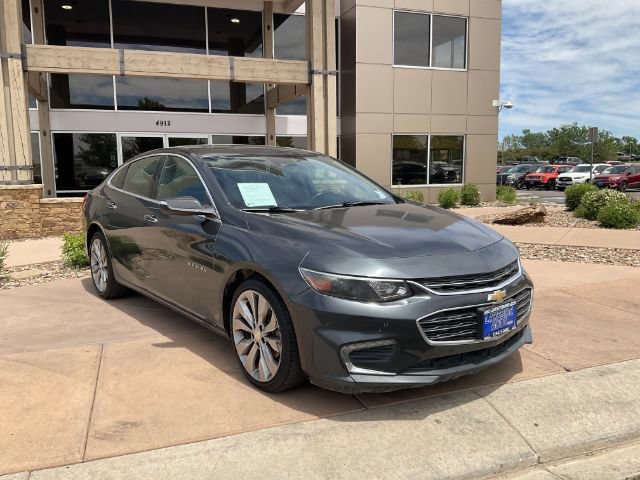 Used 2018 Chevrolet Malibu Premier w/ Premier Sun and Wheel Package FWD image 9