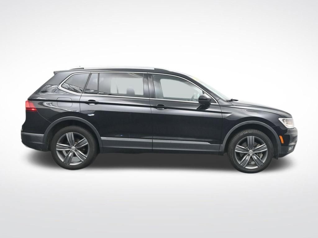 Used 2020 Volkswagen Tiguan SEL AWD/4WD image 4