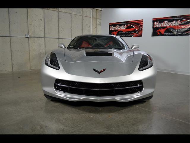 Used 2018 Chevrolet Corvette Stingray Coupe w/ Battery Protection Package RWD image 3