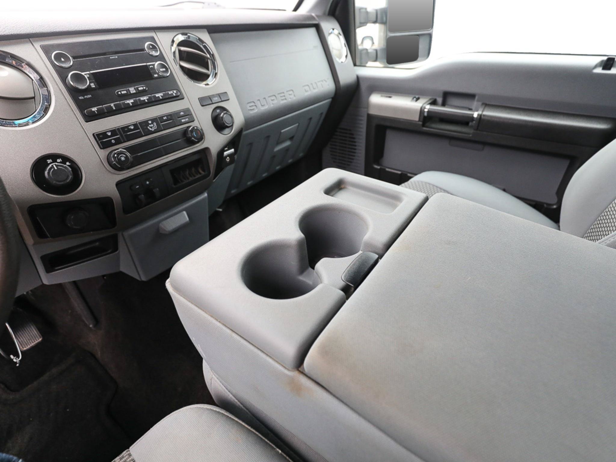 Used 2014 Ford F350 XLT w/ XLT Premium Package AWD/4WD image 18