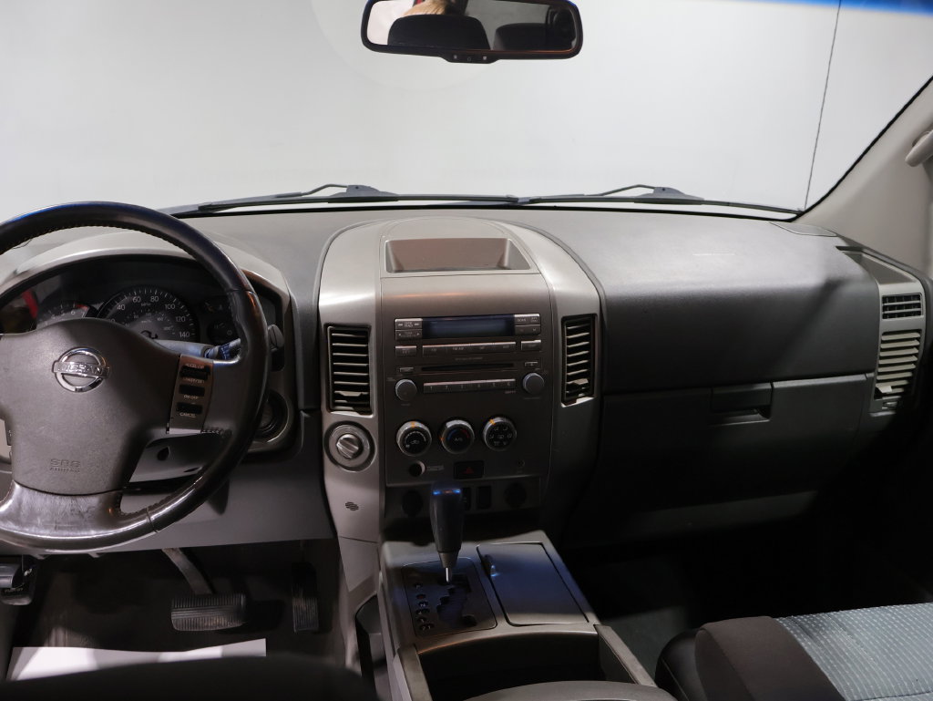 Used 2006 Nissan Titan SE AWD/4WD image 3