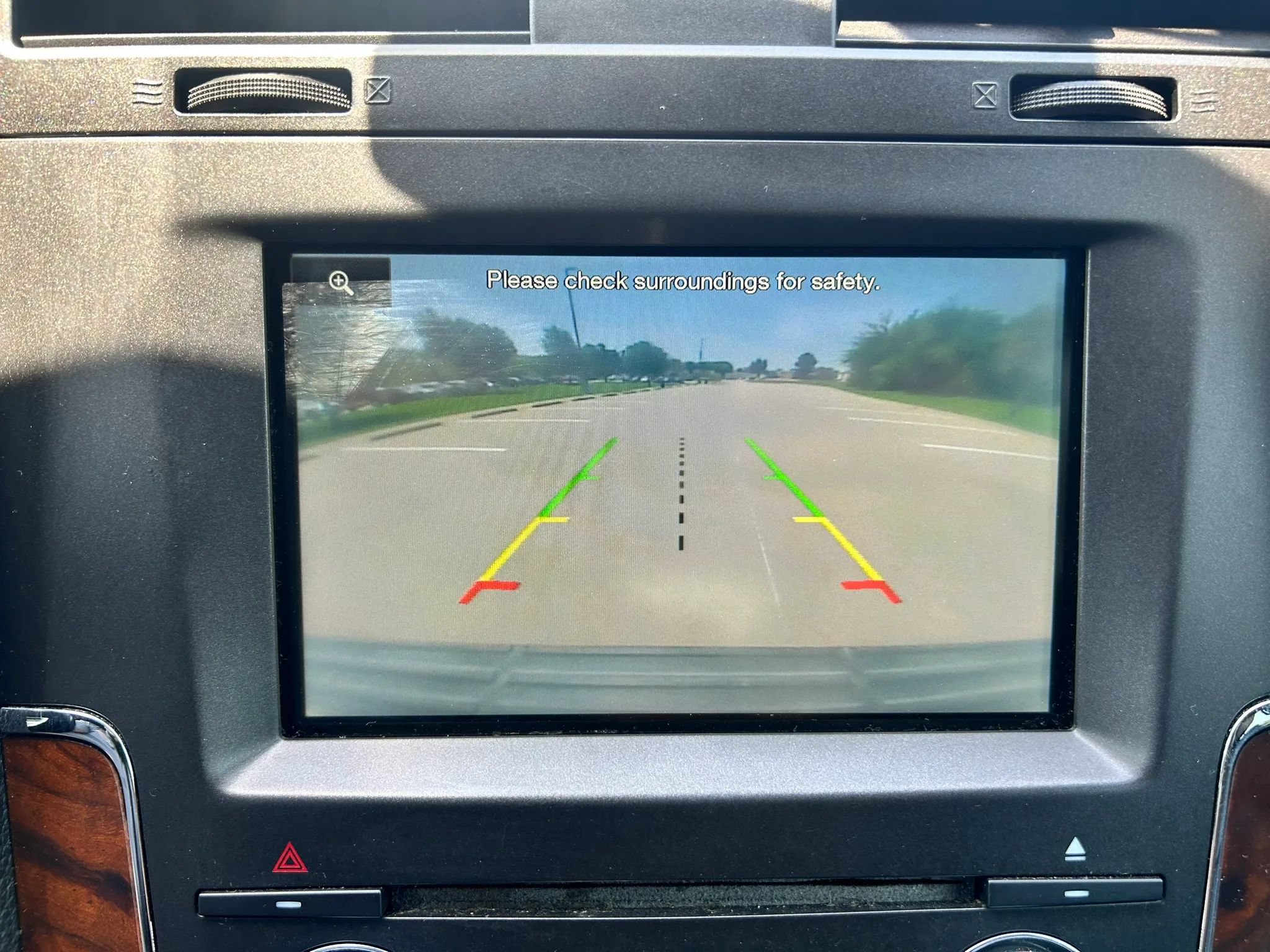 Used 2015 Lincoln Navigator 2WD image 25
