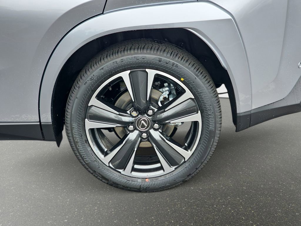 New 2026 Lexus UX 300h AWD image 34