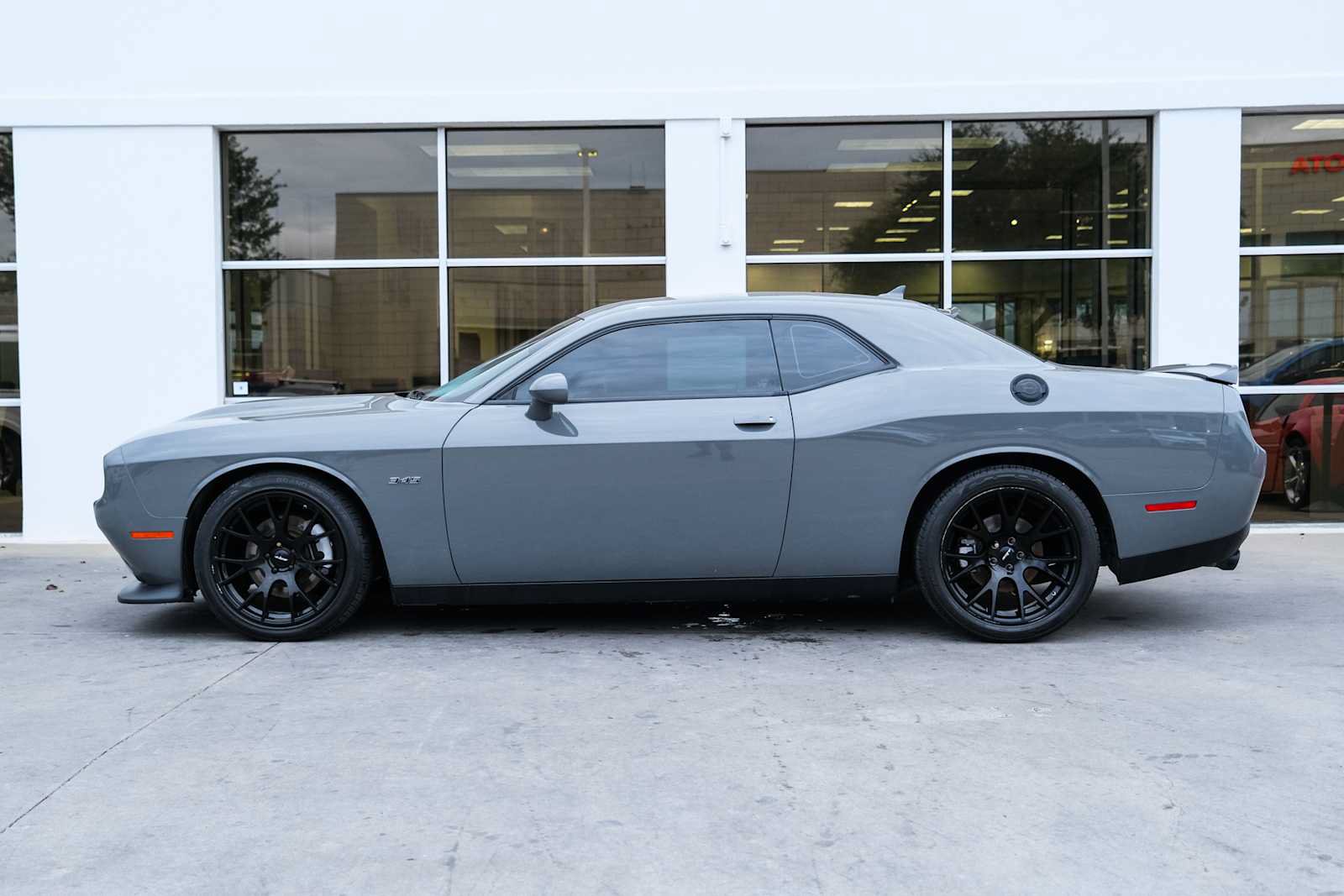 Used 2023 Dodge Challenger R/T RWD image 18