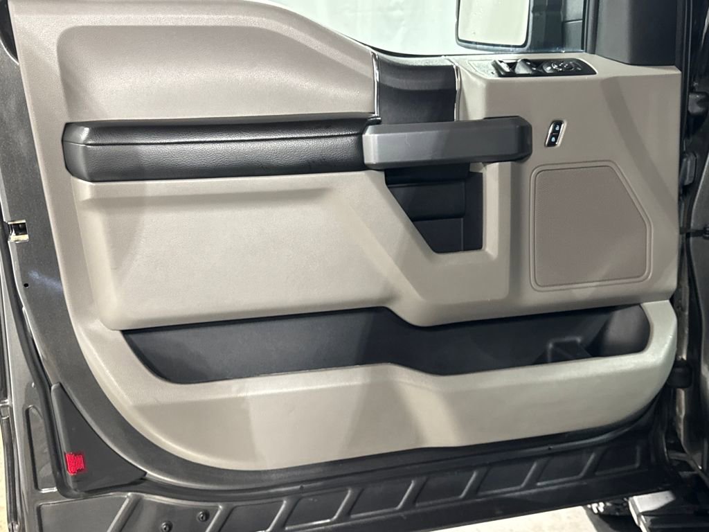 Used 2018 Ford F150 XLT image 17