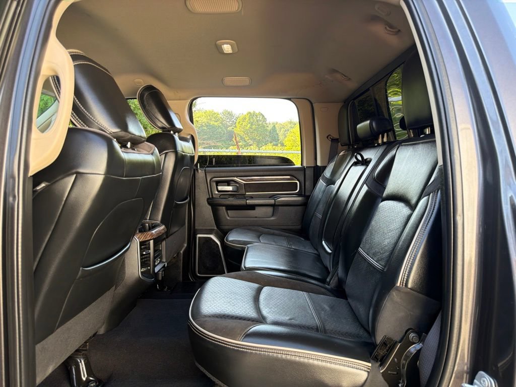 Used 2020 RAM 3500 Laramie AWD/4WD image 18