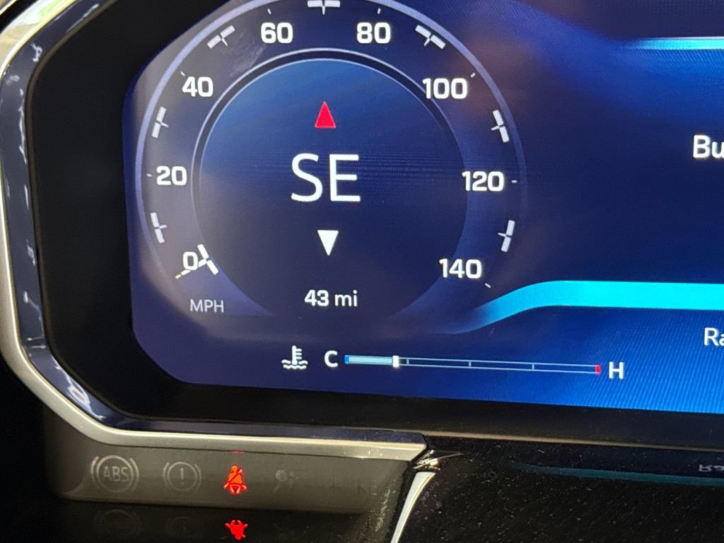 New 2026 Chevrolet Silverado 2500 ZR2 AWD/4WD image 10