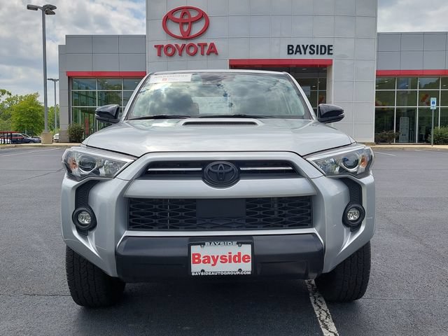 Certified 2021 Toyota 4Runner Venture w/ Moonroof Package AWD/4WD image 6