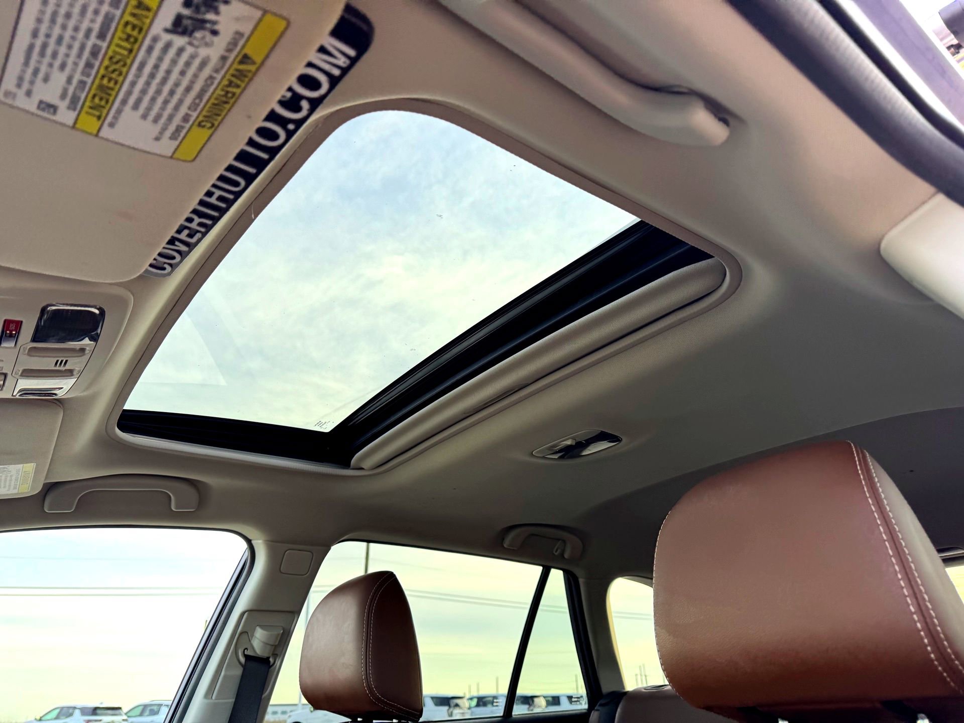 Used 2017 Subaru Outback 3.6R Touring image 14