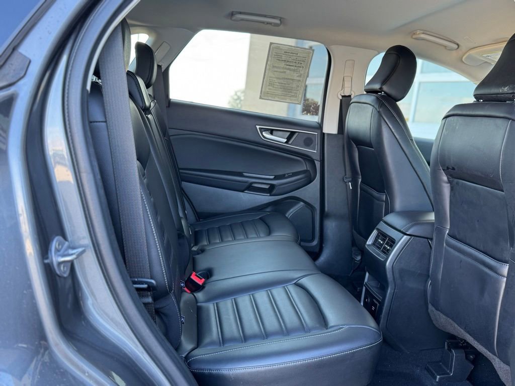 Used 2022 Ford Edge SEL w/ Convenience Package image 27