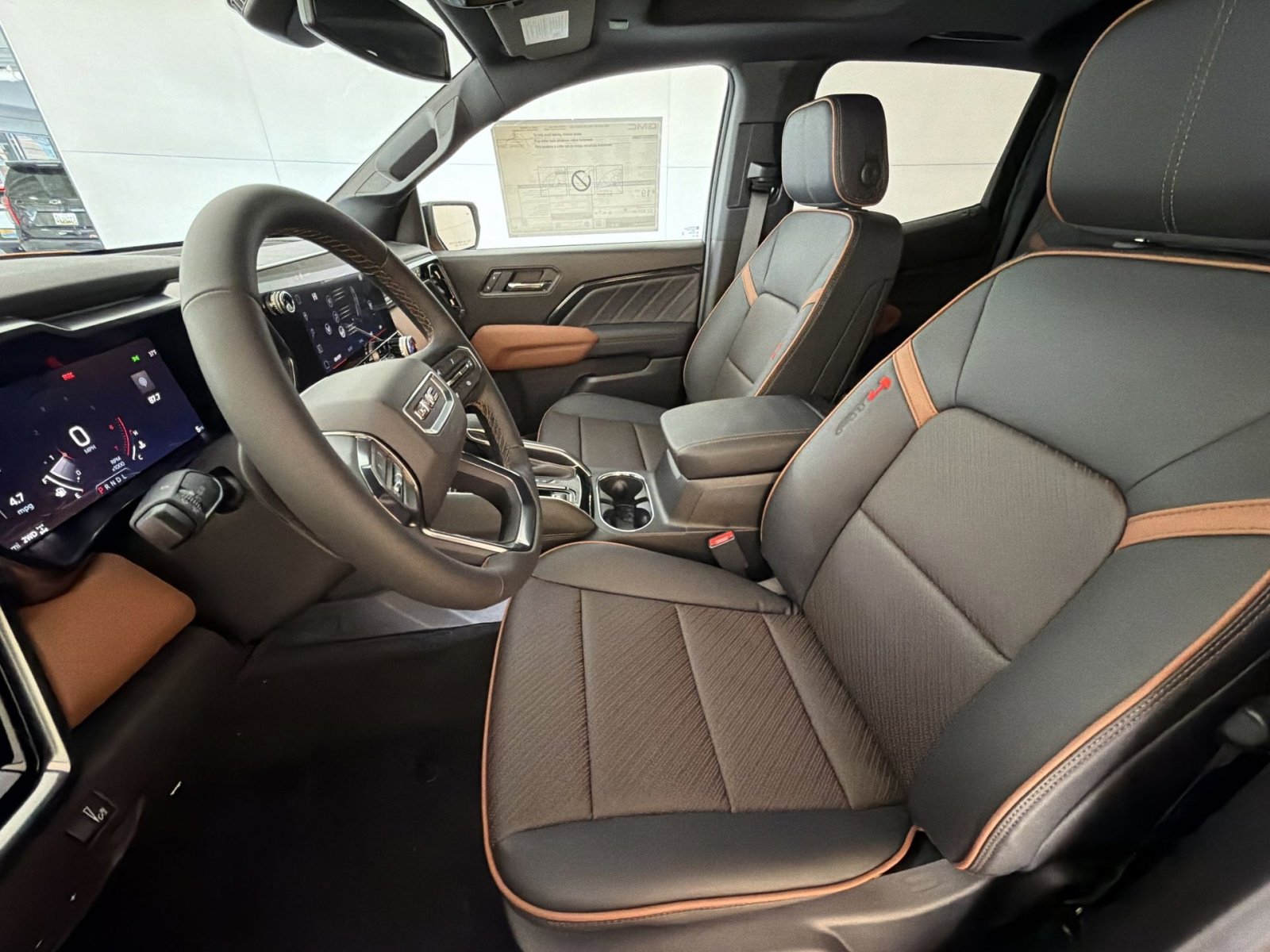 New 2026 GMC Canyon AT4 w/ Technology Plus Package image 13