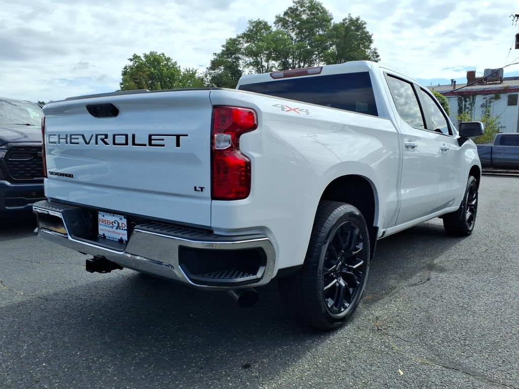 Used 2023 Chevrolet Silverado 1500 LT w/ LPO, Dark Essentials Package AWD/4WD image 19