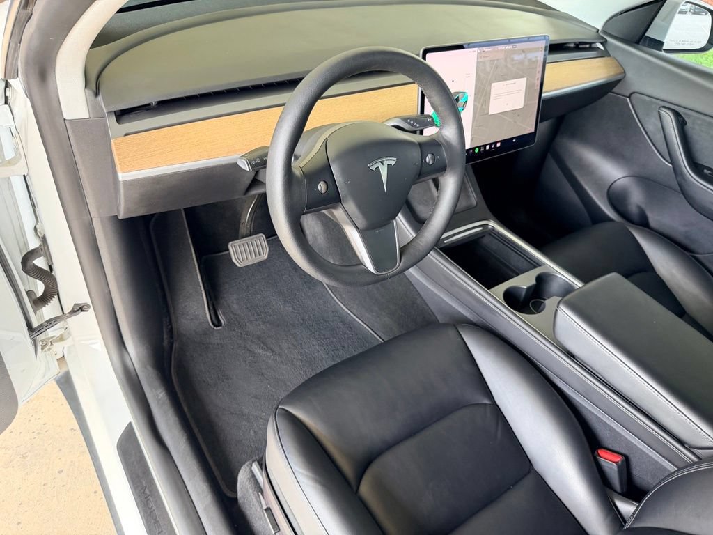 Used 2021 Tesla Model Y Long Range AWD/4WD image 12