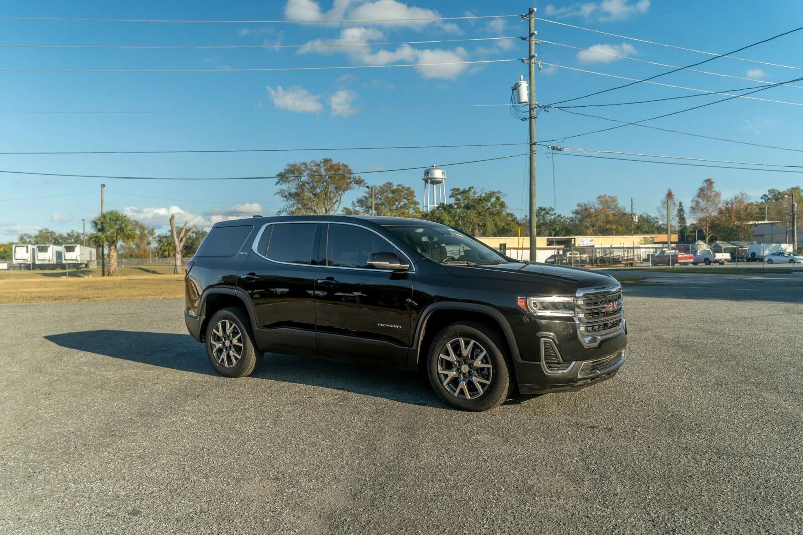 Used 2021 GMC Acadia SLE image 9