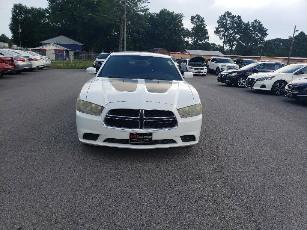 Used 2013 Dodge Charger SE