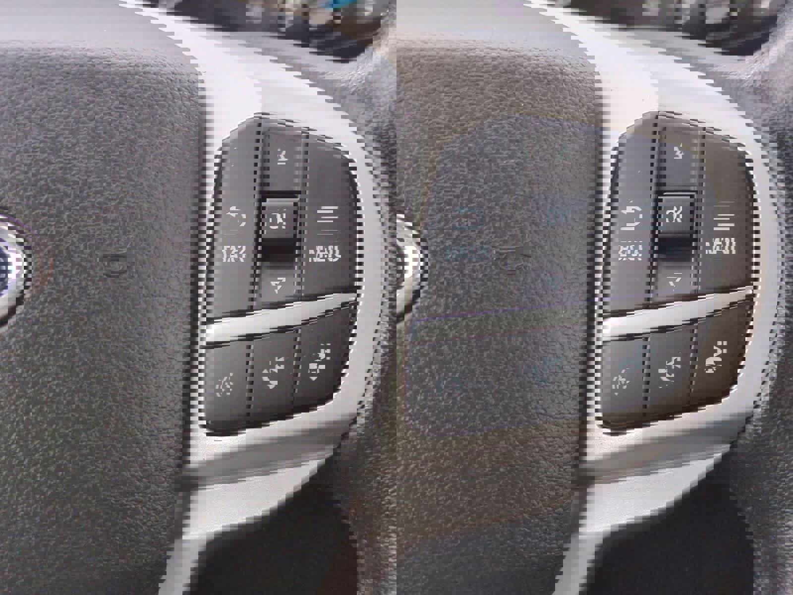 Used 2021 Ford Explorer XLT w/ Equipment Group 202A image 26