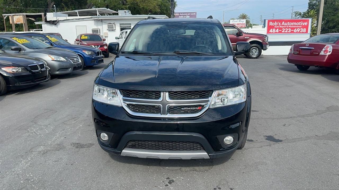 Used 2015 Dodge Journey SXT w/ Flexible Seating Group FWD image 3