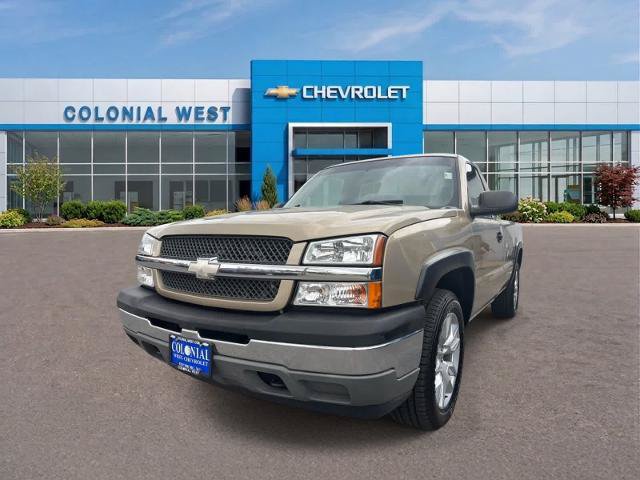 Used 2005 Chevrolet Silverado 1500 LS w/ Light Duty Power Package AWD/4WD image 4