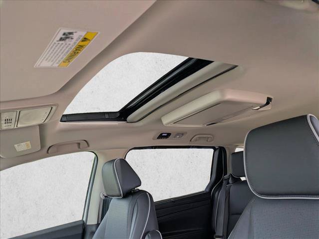 Certified 2026 Honda Odyssey Elite image 18