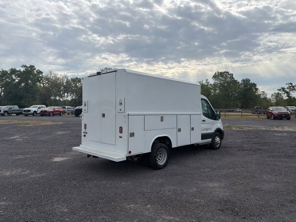 Used 2023 Ford Transit 350 Low Roof DRW RWD image 5