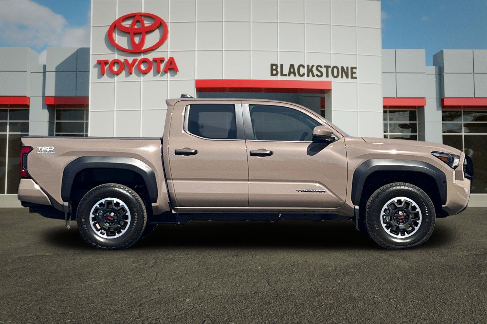 Certified 2026 Toyota Tacoma TRD Off-Road AWD/4WD image 2
