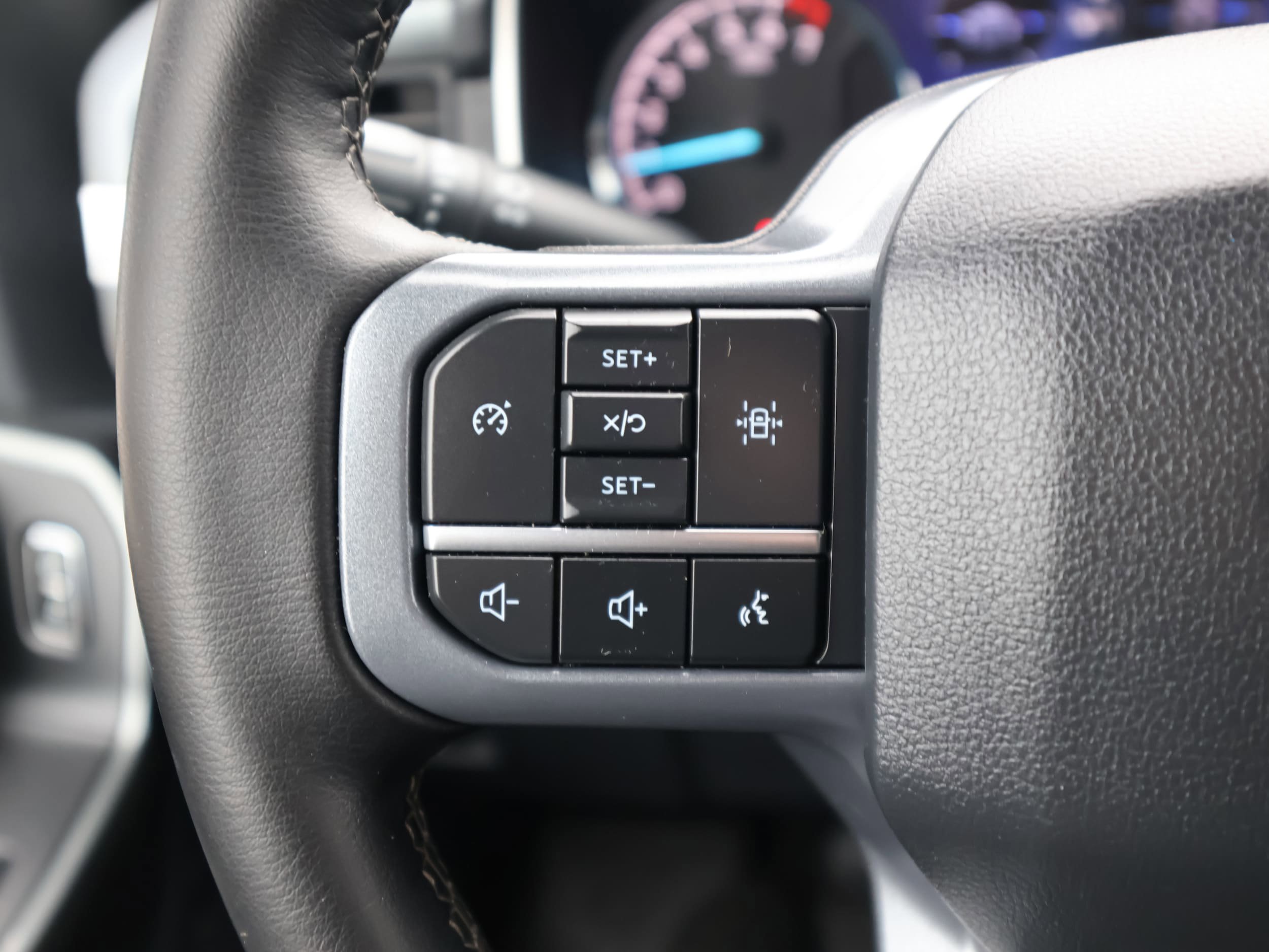 Used 2023 Ford F150 XLT w/ Equipment Group 302A High image 30