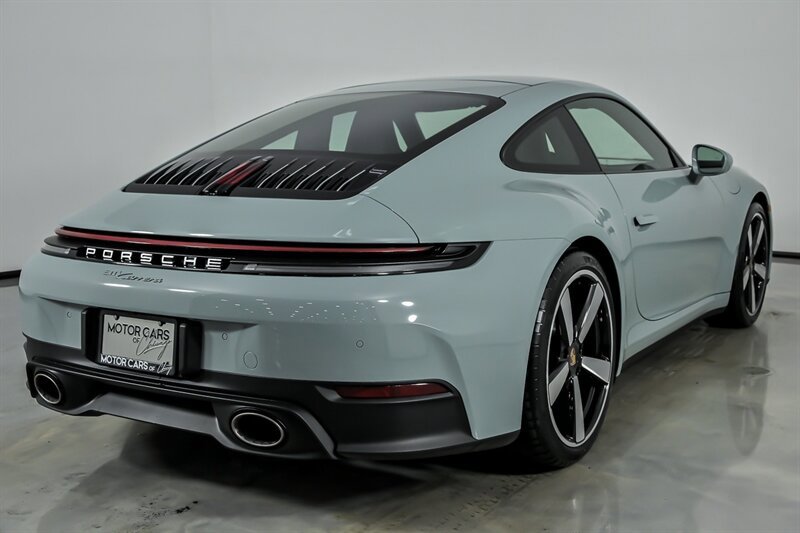 Used 2026 Porsche 911 Carrera RWD image 12
