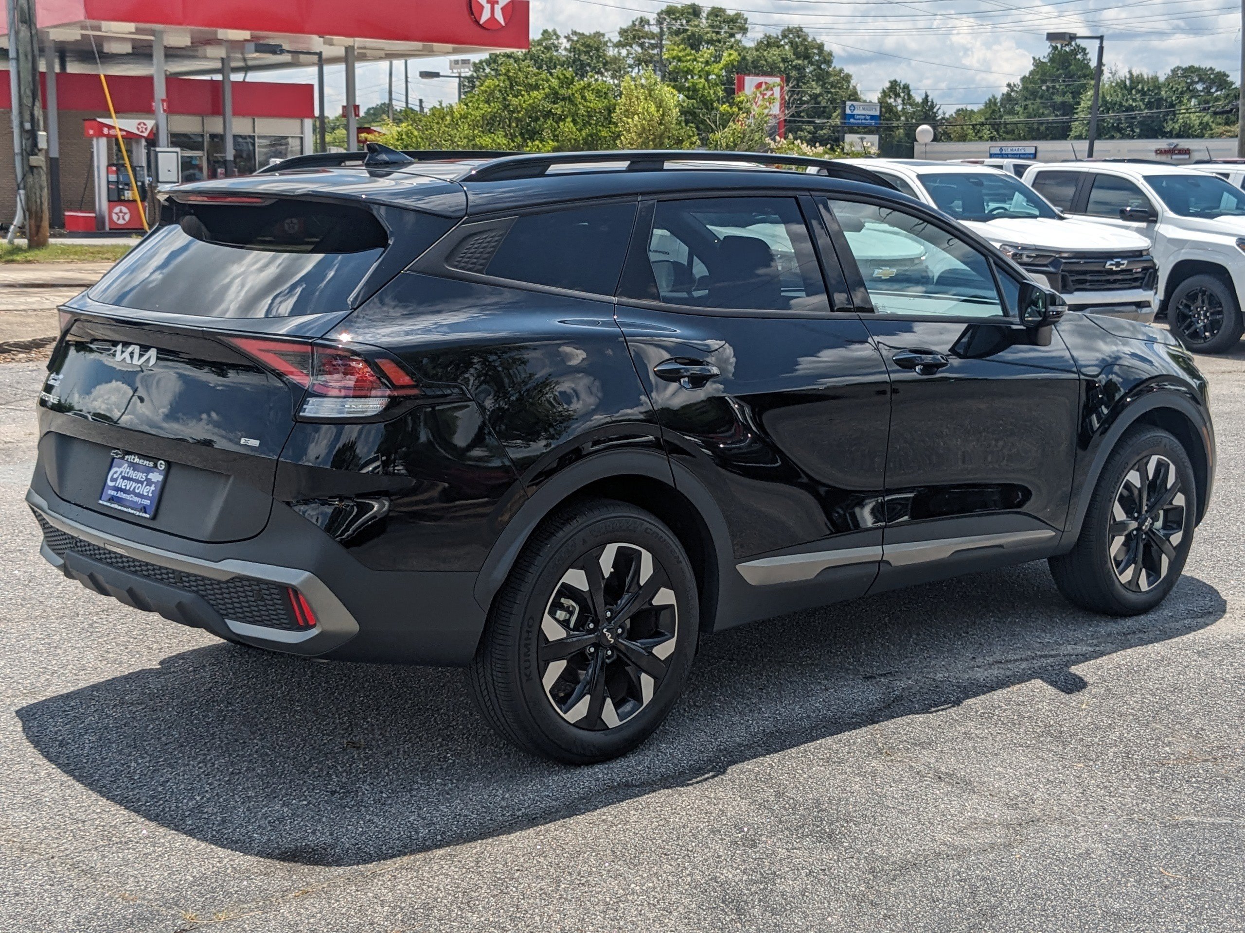Used 2023 Kia Sportage X-Line w/ X-Line Premium Package image 4
