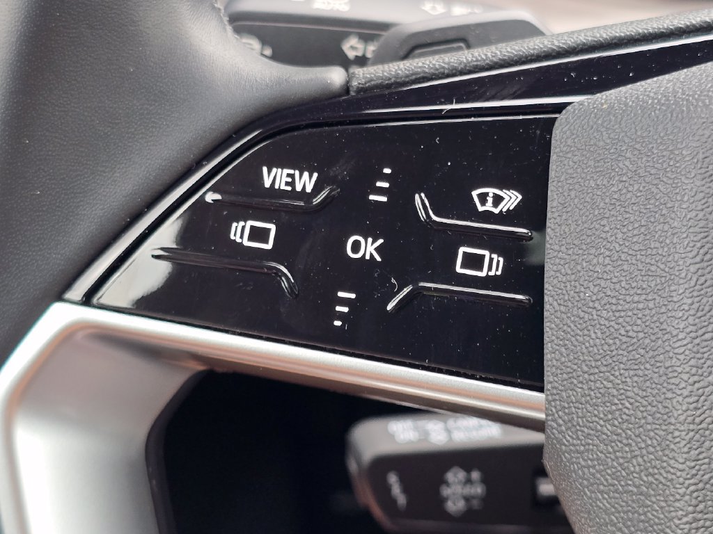 Certified 2025 Audi Q5 Prestige AWD/4WD image 33