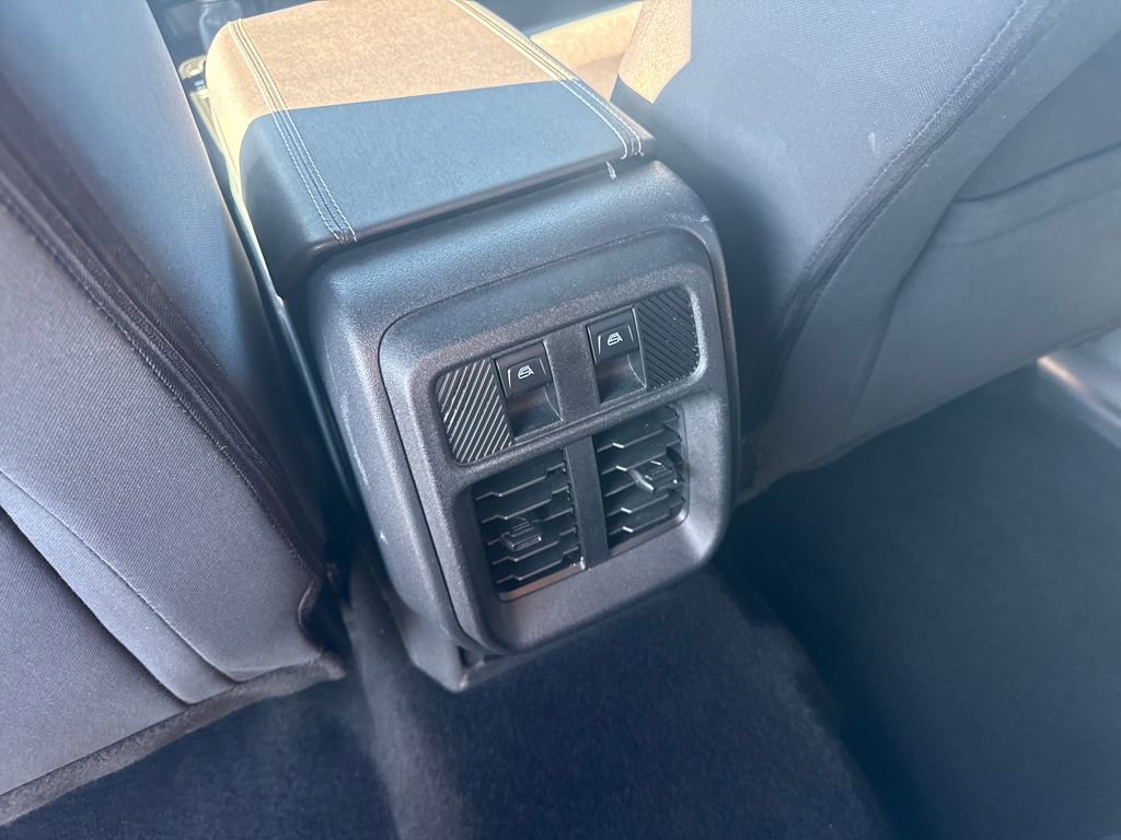 Used 2025 Ford Bronco Big Bend image 16