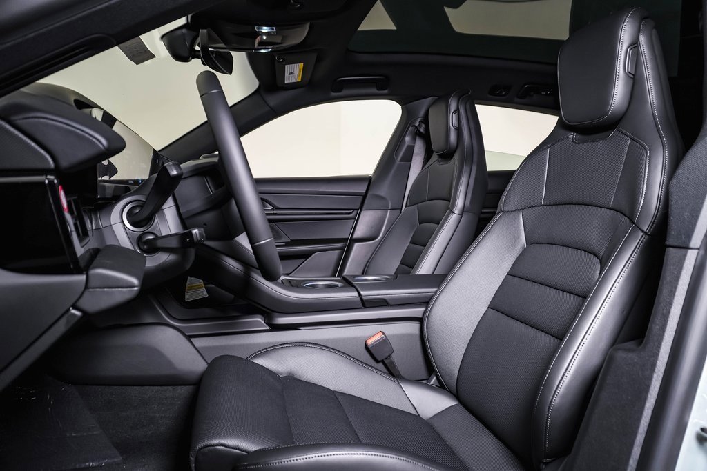 New 2025 Porsche Taycan 4 Cross Turismo image 5