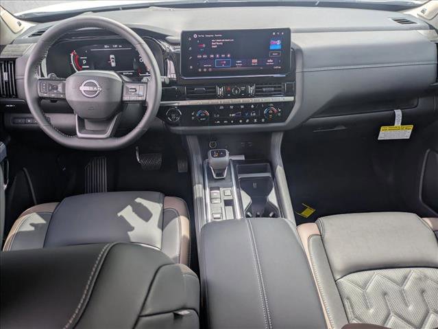 New 2026 Nissan Pathfinder Platinum image 13