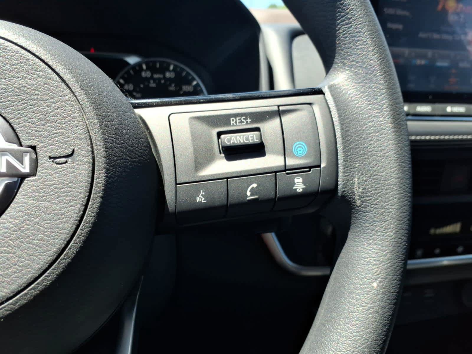 Certified 2023 Nissan Rogue SV AWD/4WD image 24