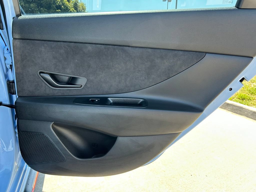 Used 2025 Hyundai Elantra N FWD image 27