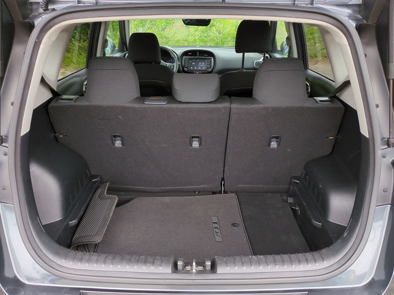Certified 2021 Kia Soul LX FWD image 13