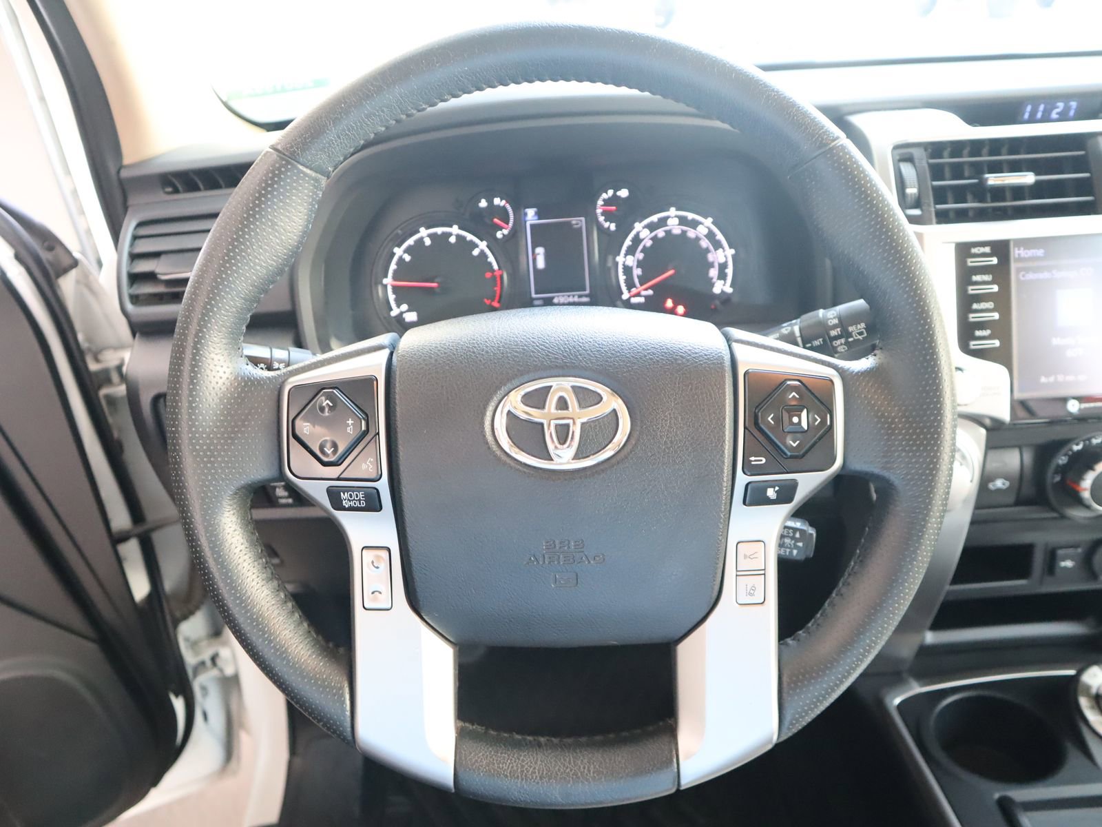 Used 2021 Toyota 4Runner SR5 AWD/4WD image 32